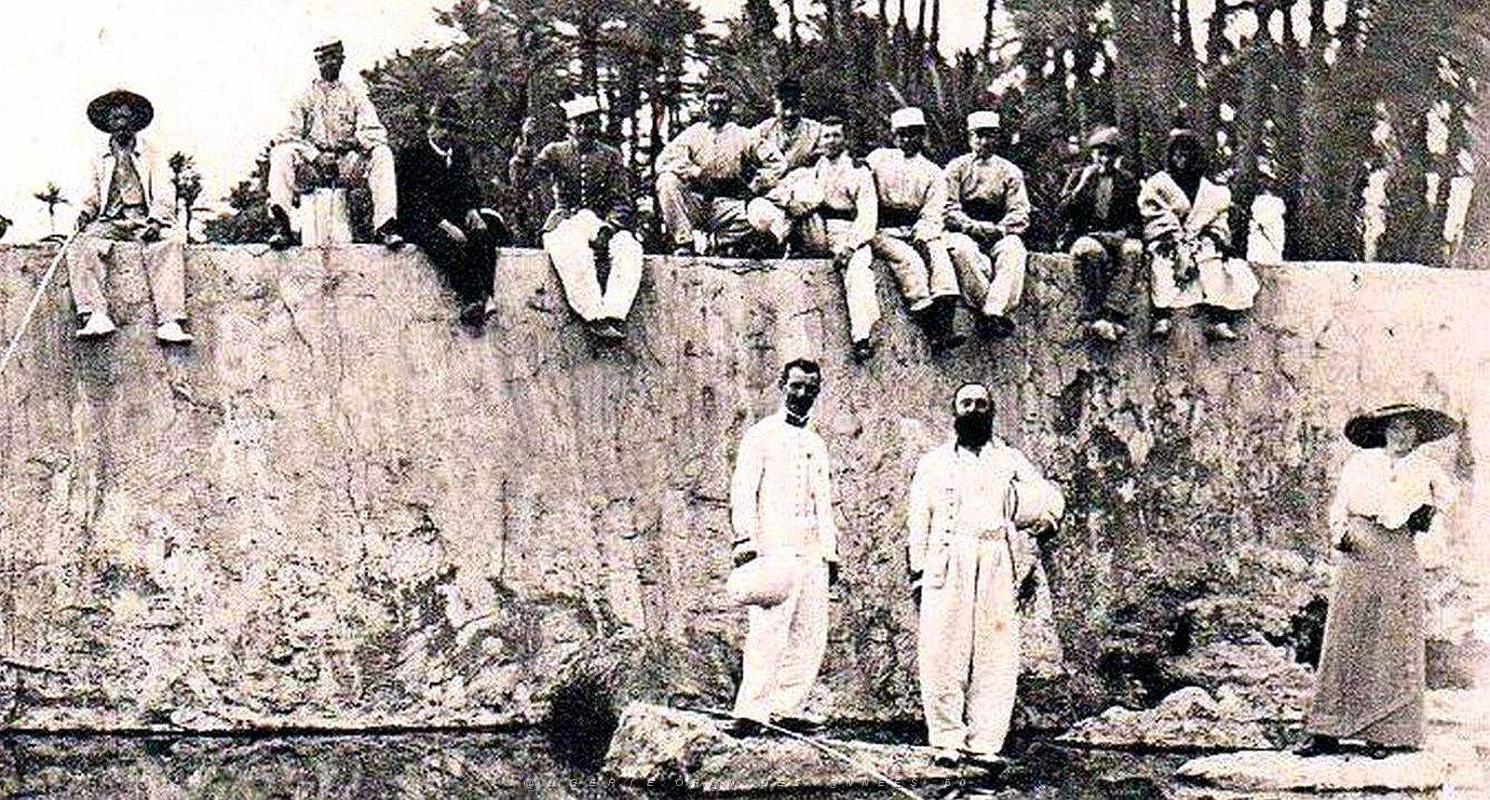 1154- Colomb-Bechar - La Peche au Grand Barrage2.jpg